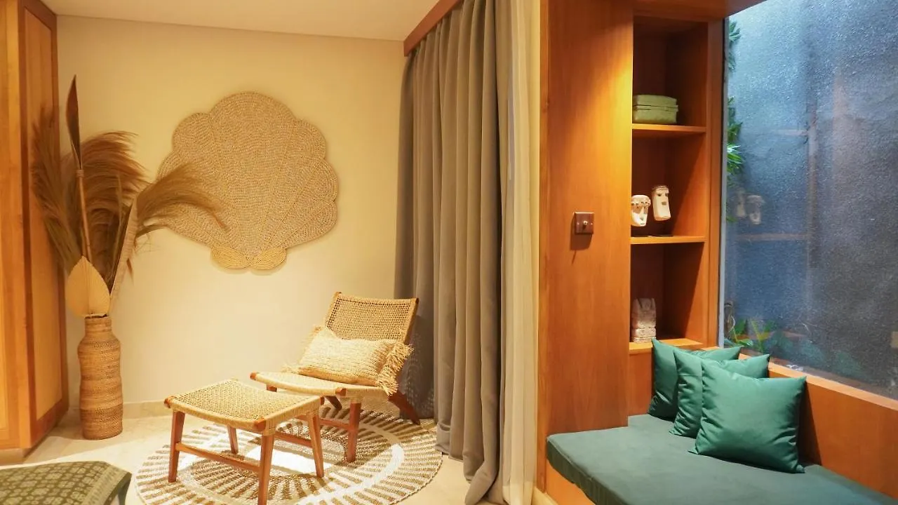 Annora Villas Seminyak Resort