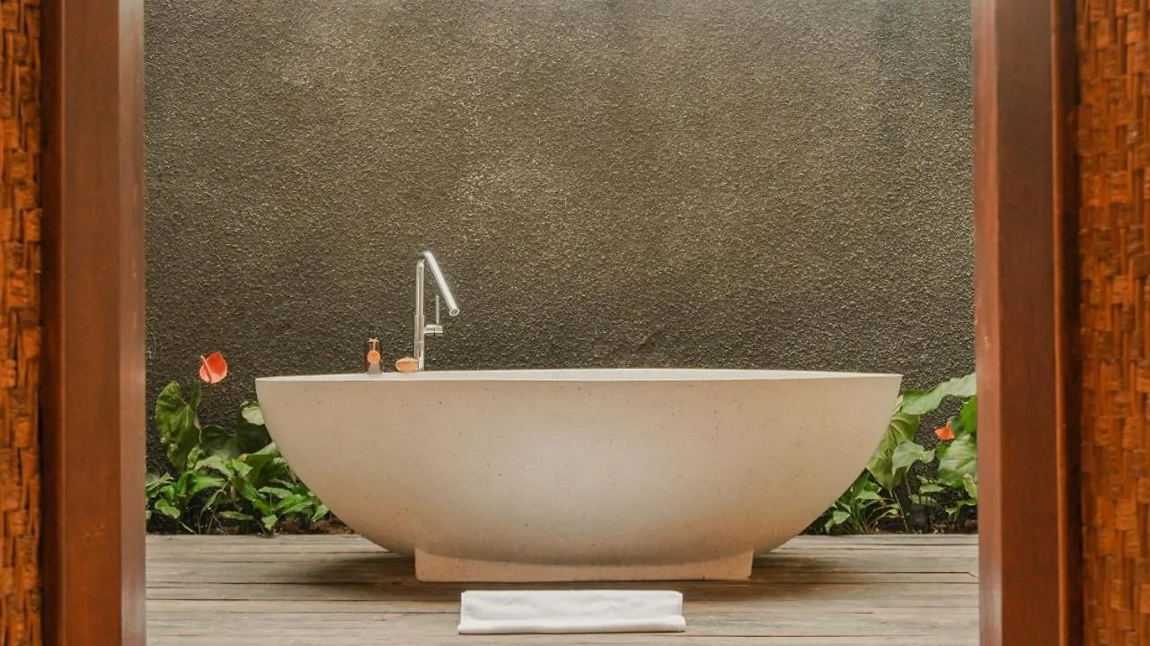 **** Курортный комплекс Annora Villas Seminyak Индонезия